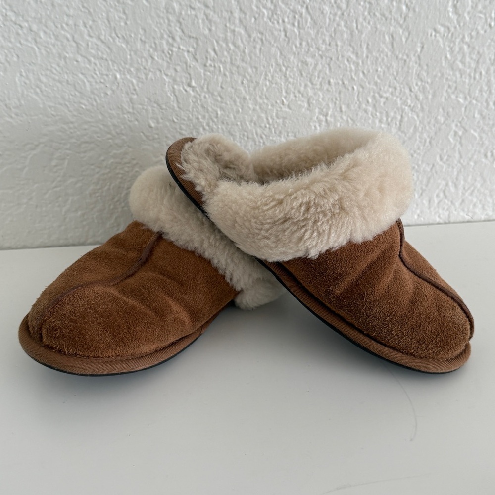 UGG Women's Scuffette II